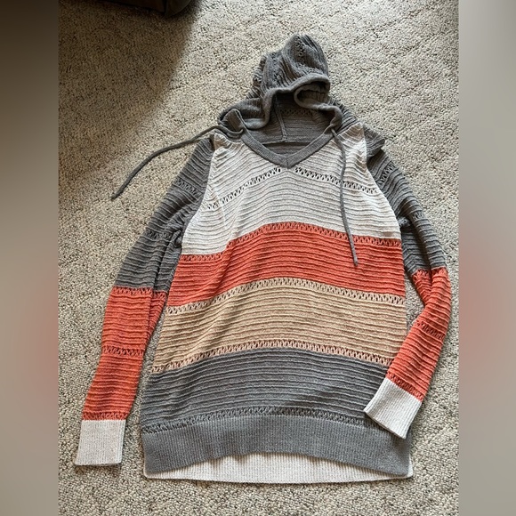 Color Block Autumn Colored Lightweight Knit Hoodie - Picture 2 of 8